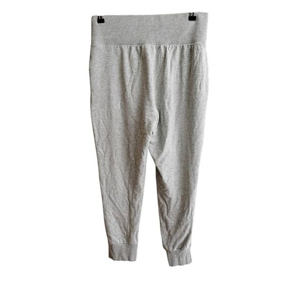 Nike Yoga Flow 7/8 High Rise Grey Athleisure Gym Pants - Picture 6 of 6
